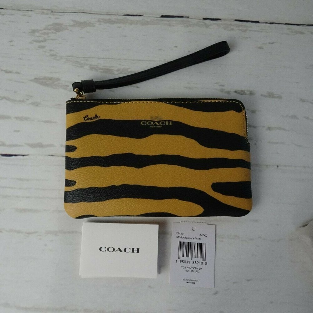 New Coach TIGER Corner Zip Wristlet Wallet Small Bag Coated Canvas Leather Logo - Picture 6 of 12
